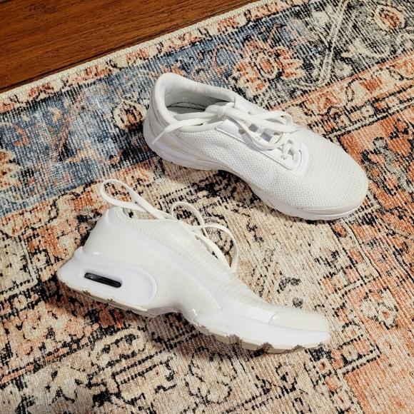 Nike Air Max Jewell Size 5.5 White 896194-101 - Picture 3 of 7